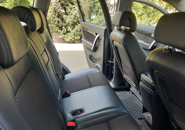 Chevrolet Captiva cena 32999 przebieg: 202700, rok produkcji 2011 z Swarzędz małe 596